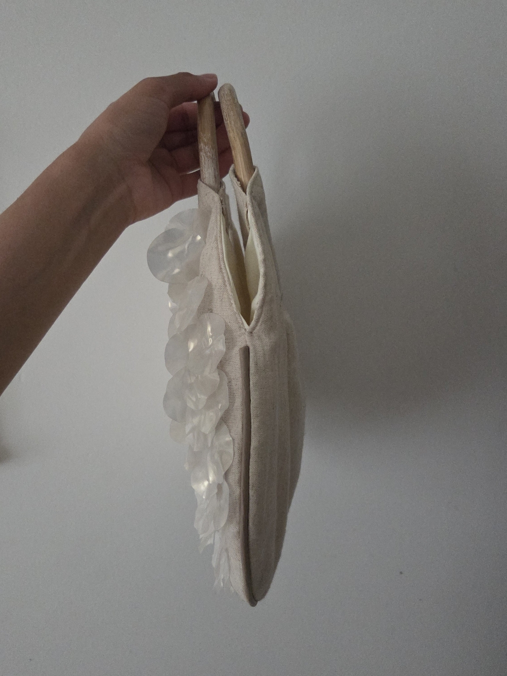 Aldo Shell Moon Shape Purse - Picture 4 of 5